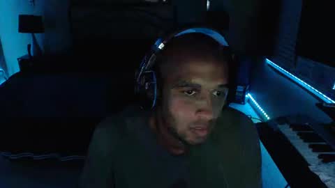 a4orce online show from 10/26/25, 02:06