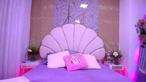 Snapshot of a_aisha chatting on 01/17/26, 11:59 Aisha online show from 01/17/26, 11:59