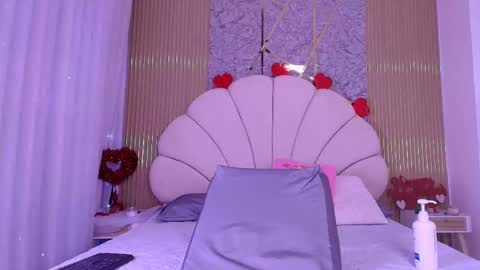 Snapshot of a_aisha chatting on 02/09/26, 11:58 Aisha online show from 02/09/26, 11:58