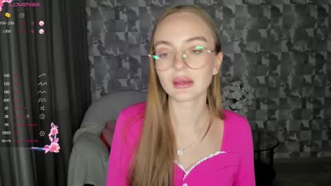 Snapshot of a_delina chatting on 01/17/25, 04:26 Adelina online show from 01/17/25, 04:26