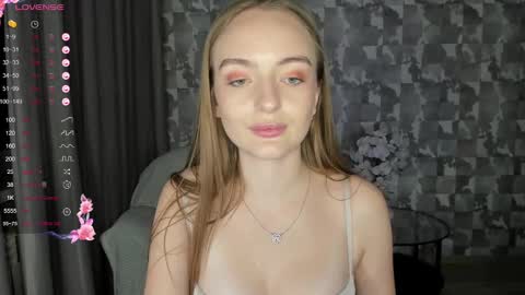 Snapshot of a_delina chatting on 02/07/25, 06:24 Adelina online show from 02/07/25, 06:24