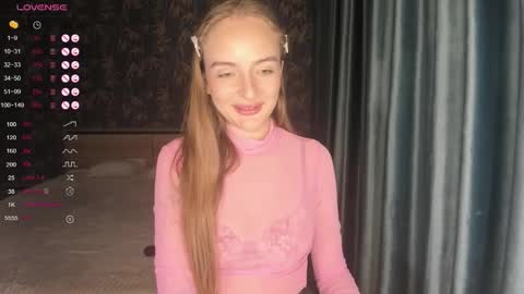 Snapshot of a_delina chatting on 09/11/25, 05:02 Adelina online show from 09/11/25, 05:02