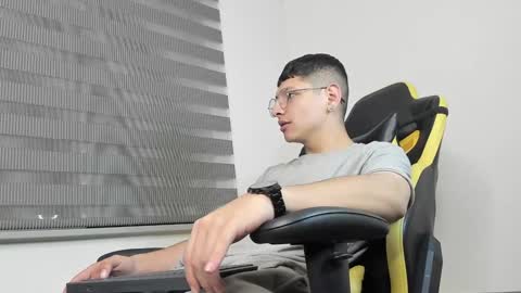 alejo online show from 02/03/25, 03:53