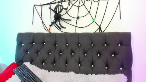 Snapshot of a_sexy_couple__ chatting on 10/16/25, 07:26 A Sexy Couple online show from 10/16/25, 07:26