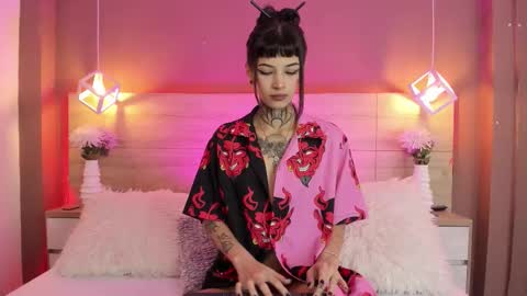 Snapshot of aa_lunit chatting on 11/07/25, 01:55 Luni online show from 11/07/25, 01:55