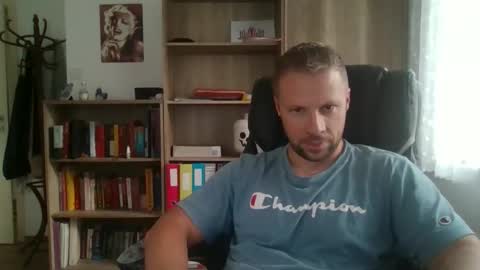 Snapshot of aaaandzzz chatting on 09/12/25, 04:40 Long distance cumshot online show from 09/12/25, 04:40