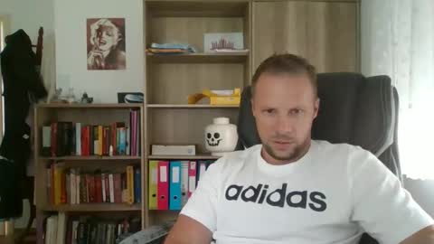 Snapshot of aaaandzzz chatting on 11/14/25, 11:31 Long distance cumshot online show from 11/14/25, 11:31