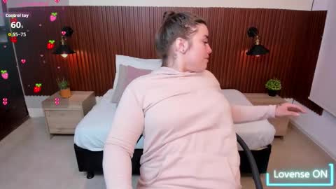 Abby Lee  online show from 11/03/25, 07:04