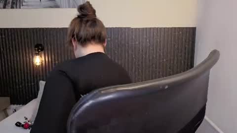 Abby Lee  online show from 06/20/26, 06:33