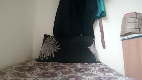 Snapshot of aachujos97 chatting on 12/05/25, 04:21 Aachujos online show from 12/05/25, 04:21