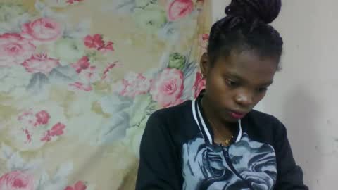 aadienne online show from 04/30/26, 05:58