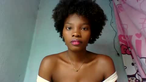 Snapshot of aadienne chatting on 06/06/26, 07:46 aadienne online show from 06/06/26, 07:46