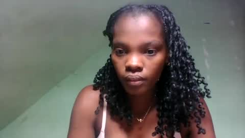 Snapshot of aadienne chatting on 06/19/26, 12:09 aadienne online show from 06/19/26, 12:09