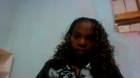 aadienne online show from 06/26/26, 10:25