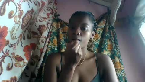 aadienne online show from 07/04/26, 09:59