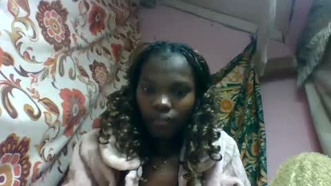 aadienne online show from 07/05/26, 07:21