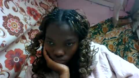 aadienne online show from 07/07/26, 05:10