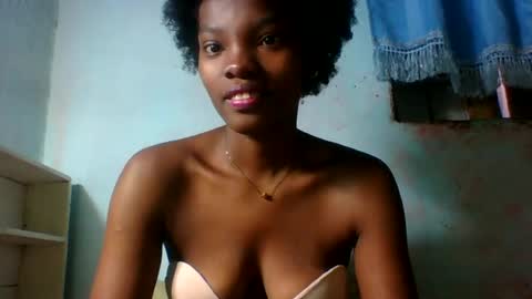 aadienne online show from 07/30/26, 05:50