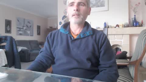 Aalex1717 online show from 12/25/24, 03:49