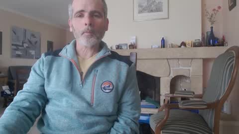 Aalex1717 online show from 01/03/25, 12:08