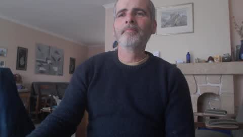 Aalex1717 online show from 01/04/25, 02:56