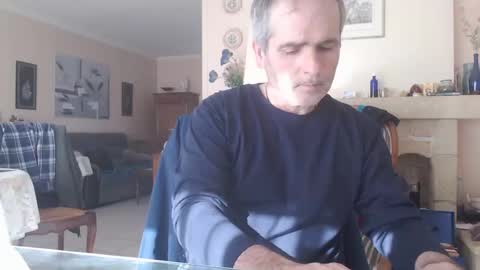 Aalex1717 online show from 02/04/25, 01:06