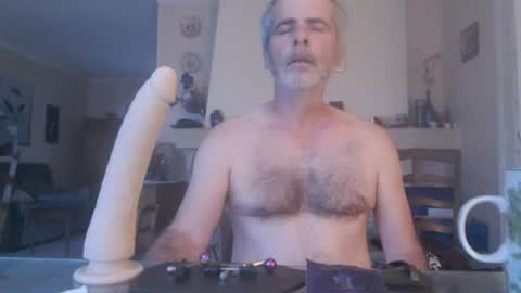 Aalex1717 online show from 06/16/26, 04:48