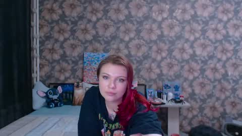 Snapshot of aalicebubble chatting on 04/29/26, 10:05 Alice online show from 04/29/26, 10:05
