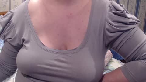 NINA online show from 10/26/25, 04:24