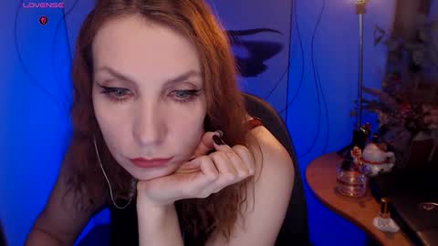 Katie online show from 11/26/25, 05:52