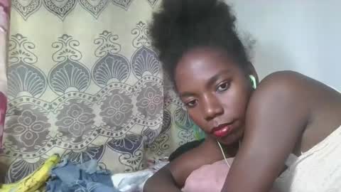 aangevelo online show from 11/22/25, 06:40