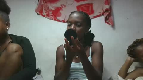 aangevelo online show from 11/28/25, 09:39