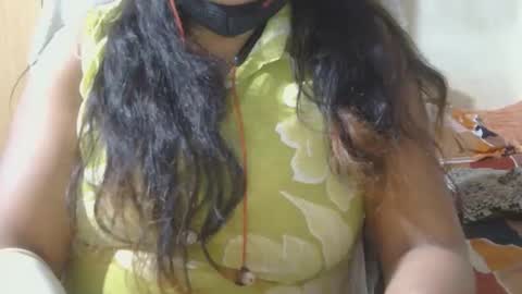 Snapshot of aaradhya_sexy_88 chatting on 04/01/26, 11:33 aaradhya_sexy_88 online show from 04/01/26, 11:33