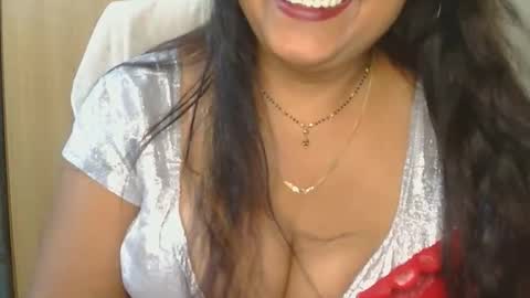 Snapshot of aaradhya_sexy_88 chatting on 04/19/26, 10:14 aaradhya_sexy_88 online show from 04/19/26, 10:14
