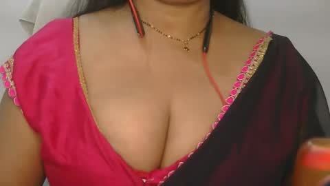 Snapshot of aaradhya_sexy_88 chatting on 06/03/26, 09:23 aaradhya_sexy_88 online show from 06/03/26, 09:23