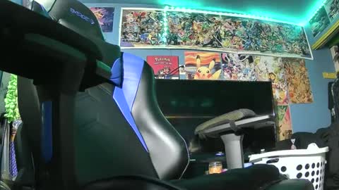 Snapshot of aaron111dub chatting on 02/03/25, 06:56 NorCalLongSlong online show from 02/03/25, 06:56