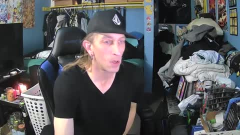 Snapshot of aaron111dub chatting on 02/21/25, 06:29 NorCalLongSlong online show from 02/21/25, 06:29