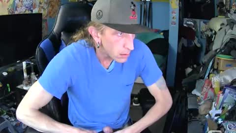 Snapshot of aaron111dub chatting on 02/07/26, 04:11 NorCalLongSlong online show from 02/07/26, 04:11