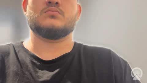 Snapshot of aaron4u__ chatting on 03/23/26, 03:43 aaron4u__ online show from 03/23/26, 03:43