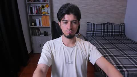 Aaron online show from 12/17/25, 11:33