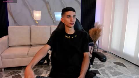 Aaron online show from 03/03/26, 08:37