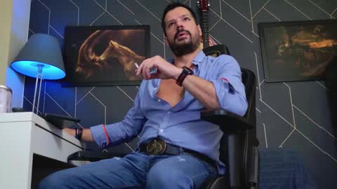 Aaron online show from 10/27/25, 05:00