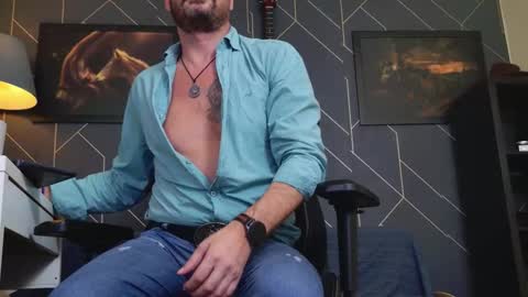 Aaron online show from 11/05/25, 06:30