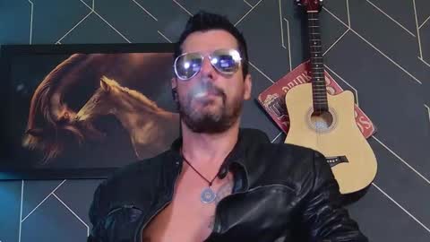 Snapshot of aaronbomer chatting on 03/03/26, 05:02 Aaron online show from 03/03/26, 05:02