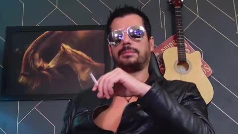 Snapshot of aaronbomer chatting on 03/06/26, 10:34 Aaron online show from 03/06/26, 10:34