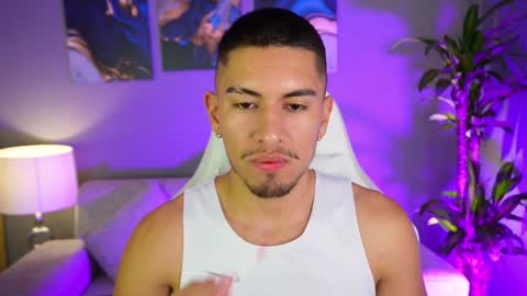 AARON  online show from 01/08/25, 02:25