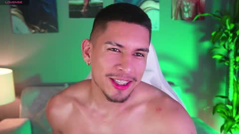 AARON  online show from 01/21/25, 09:04