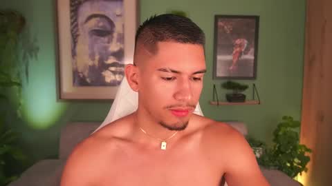 AARON  online show from 02/11/25, 11:54