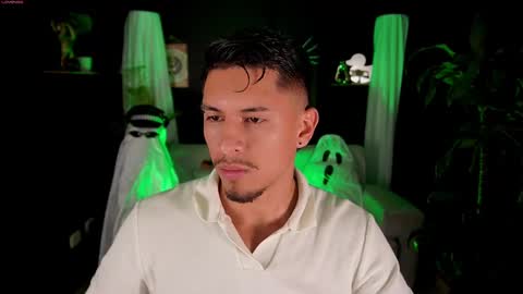 AARON  online show from 10/09/25, 02:42