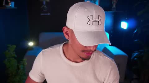 AARON  online show from 11/16/25, 10:54